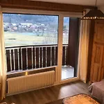 Agreable Et Cosy Avec Vue Sur Les Memises Apartman *