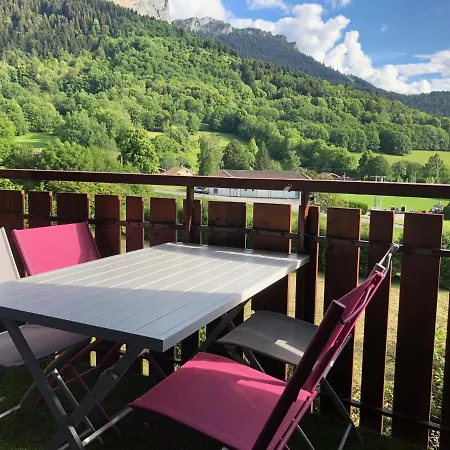 Agreable Et Cosy Avec Vue Sur Les Memises * Thollon-les-Memises